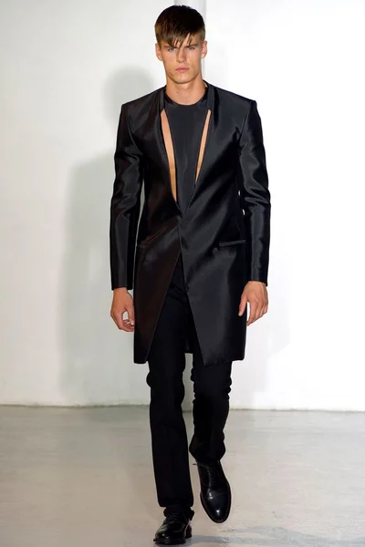 Look 34